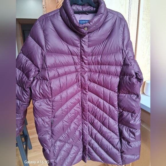 Land's End Women's Plum Long Down Jacket 1X - Picture 10 of 10